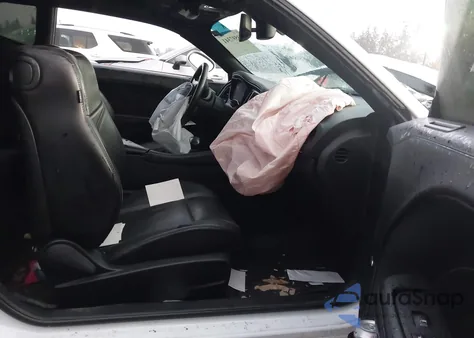 2020 Dodge Challenger Sxt z USA, uszkodzony, nr VIN 2C3CDZAG6LH231524